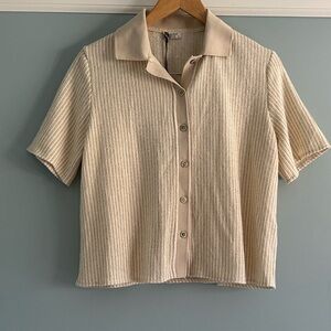 NWT Cream Short Sleeve Button-Up Shirt